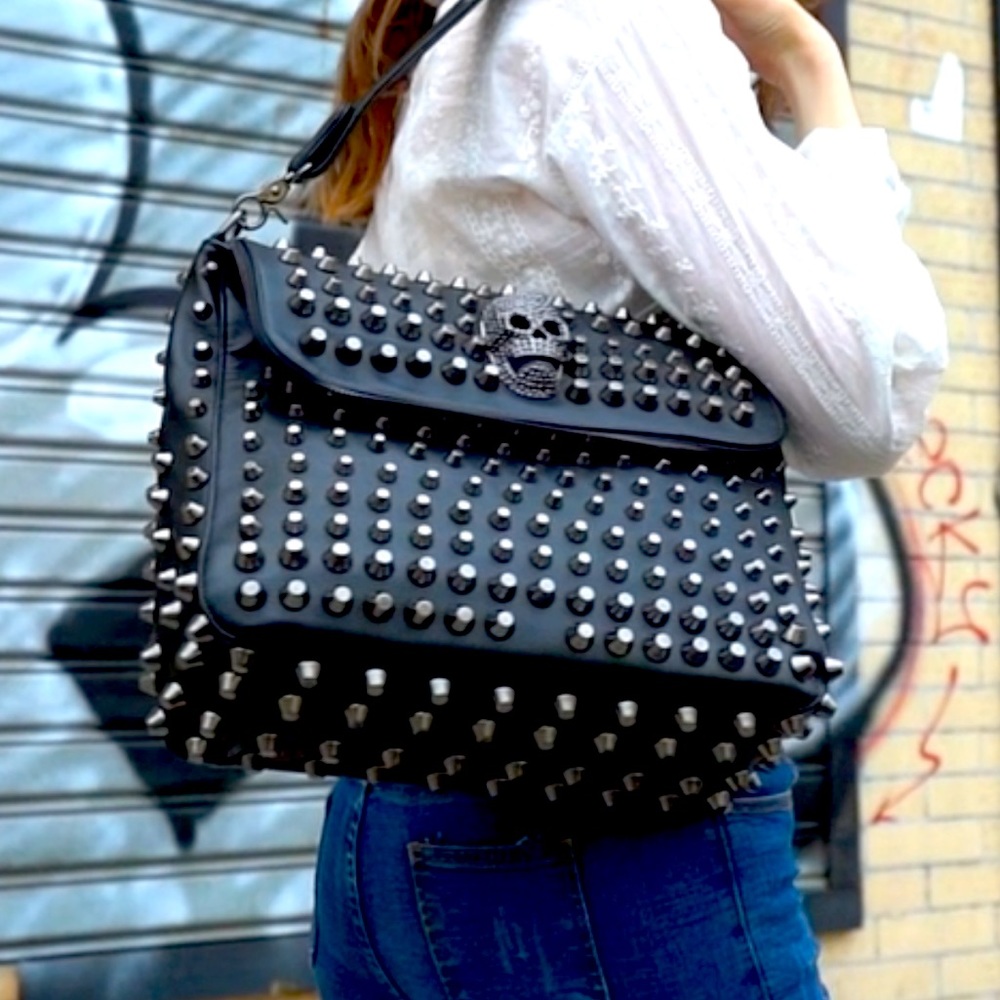 NWT SC LA Skull and Stud Rhinestone Bling Studded Crossbody … - Picture 8 of 13